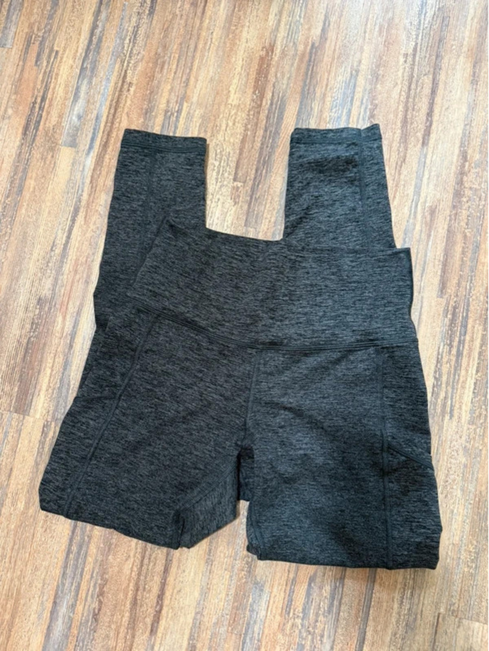Aerie offline heathered grey leggings size medium